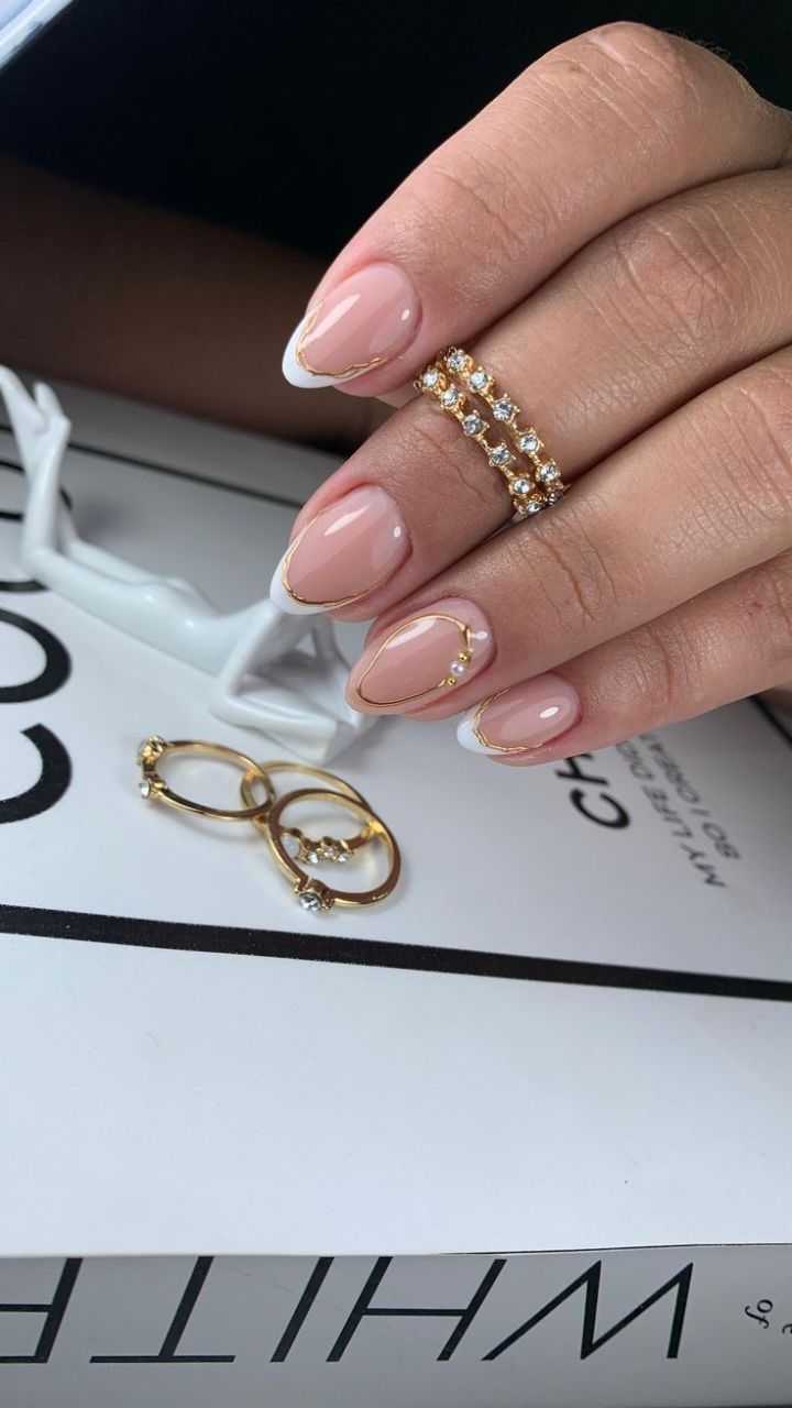 Inspiração de unhas Elegantes 5
