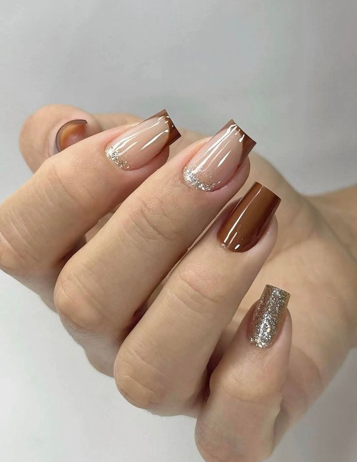 Inspiração de unhas Minimalista 4