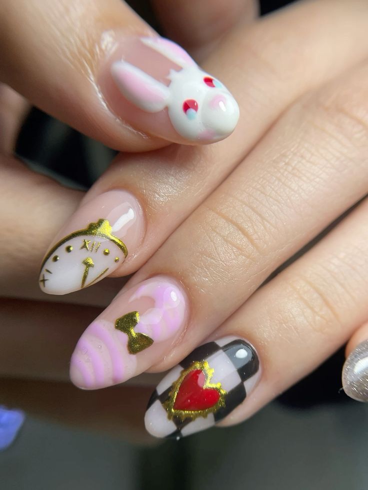 Inspiração de unhas Personagens 1